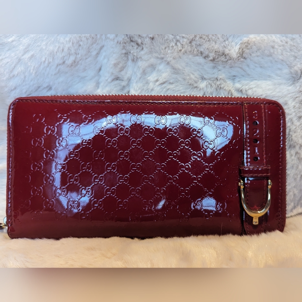 Red Gucci Patent Leather Wallet with Horsebit Detail